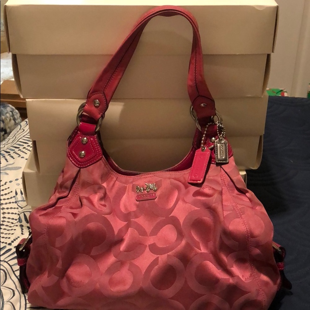 Coach shoulder bag